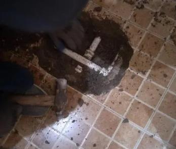 头屯河卫生间漏水维修公司为您分享下卫生间渗水如何处理及注意事项